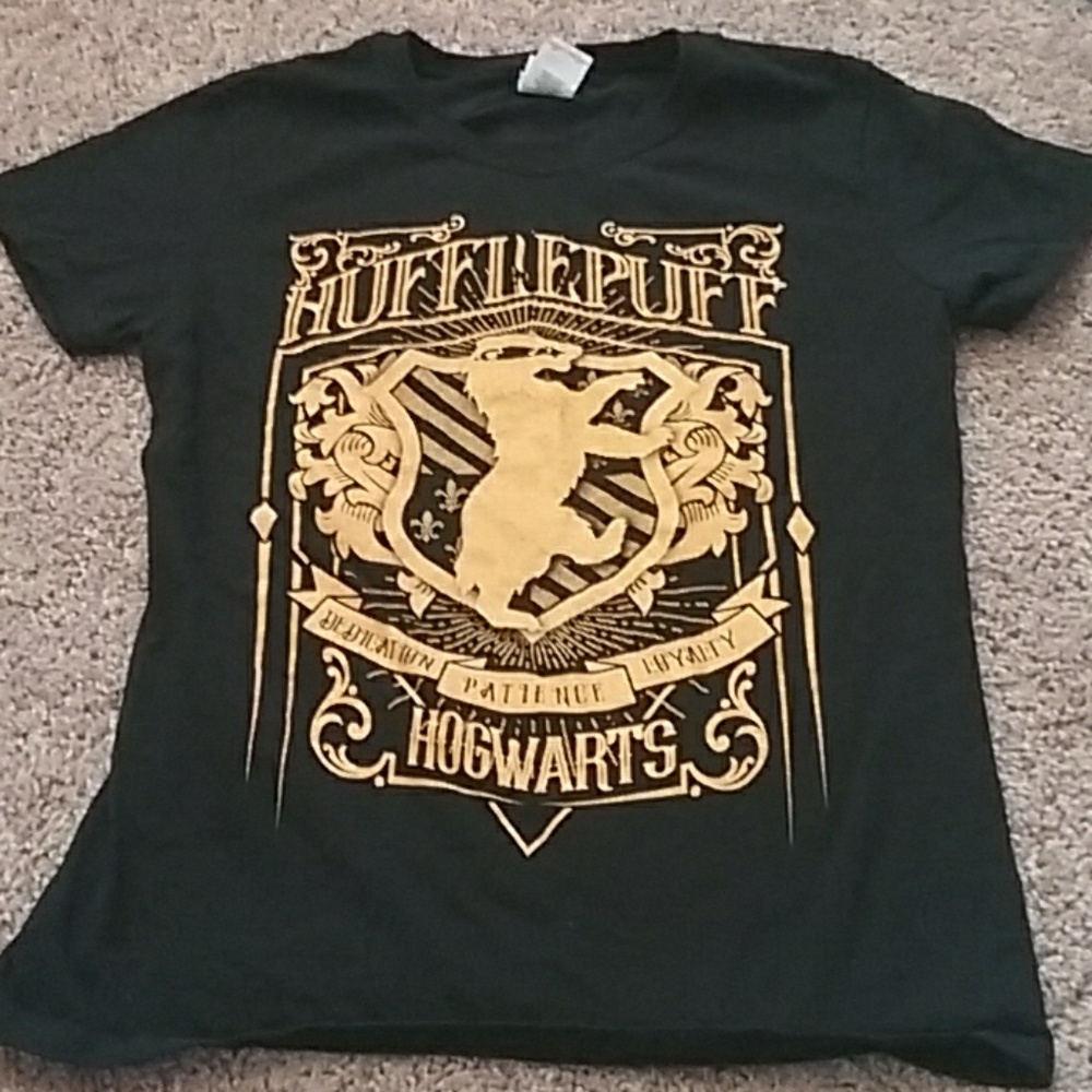 Hufflepuff t shirt